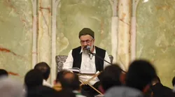طنین مناجات شبانگاهی زائران حرم مطهر رضوی در شب‌های ماه مبارک رمضان
