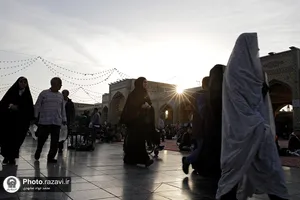 اقامه نماز عید سعید فطر در حرم مطهر رضوی
