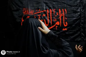 عزاداری شب عاشورای حسینی در باغ اردوگاه خاتون