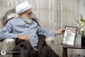 دیدار تولیت آستان قدس رضوی با خانواده آتش&zwnj;نشان شهید مشهدی