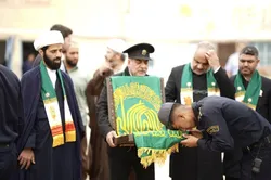 حضور کاروان «زیر سایه خورشید» در ندامتگاه سیرجان؛ نسیم معنویت در دل زندان/ گزارش تصویری