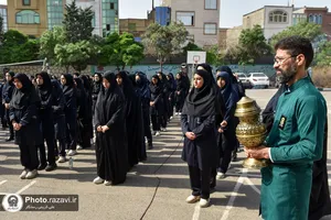حضور خدام حرم مطهر رضوی در مدرسه دخترانه رستگار مقدم