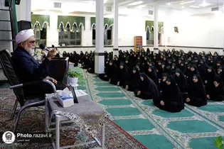 بازگشت به قرآن راه برون رفت بسیاری از مشکلات انسان معاصر است