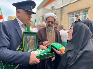 دیدار با خانواده شهدای جنگ رمضان در نظرآباد