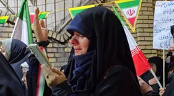 نماز استغاثه برای نابودی آمریکا و اسرائیل و پیروزی جبهه مقاومت در موکب دانشگاه امام رضا(ع) برگزار شد
