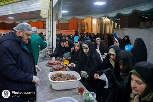 حضور هیئت عشاق الحسن شاهچراغ در چایخانه حضرت