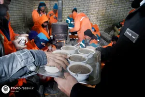 حضور خدام حرم مطهر رضوی در جمع نیروهای خدمت&zwnj;رسان شهر مشهد