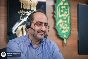 پاسخگویی تلفنی معاون برنامه&zwnj;ریزی و مطالعات سازمان عمران و نگهداری حرم مطهر رضوی به مخاطبان سامانه ۱۳۸