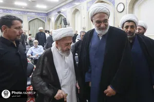 رونمایی کتاب &laquo;پرسش&zwnj;ها و پاسخ&zwnj;ها&raquo;