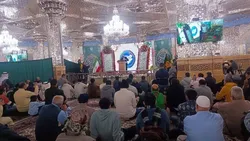 جشن و سرور زائران عرب زبان در روز میلاد خامس آل عبا(ع) در بارگاه منور رضوی 