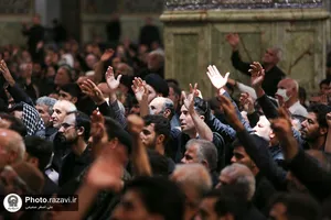 مقتل خوانی روز عاشورا در حرم مطهر رضوی
