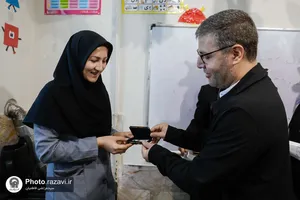 حضور خدام حرم مطهر رضوی در مدرسه شهید عباسپور مشهد