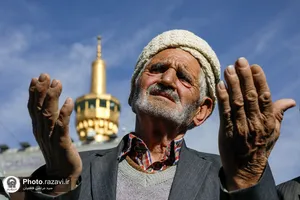تشرف جمعی از اهالی روستای سیج به حرم مطهر رضوی