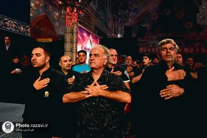 حرم مطهر رضوی در شب اربعین حسینی 