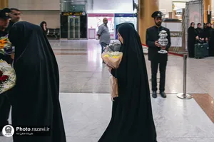 استقبال از زائرین گرجستانی در فرودگاه مشهد