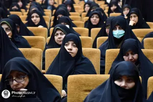 جلسه آموزشی امر به معروف و نهی از منکر ویژه خدام خواهر حرم مطهر رضوی