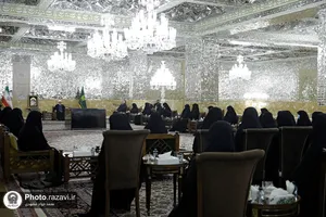 دیدار بانوان شاغل در آستان با تولیت آستان قدس رضوی