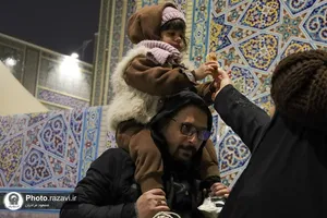 چایخانه حرم مطهر رضوی در شب میلاد حضرت زهرا سلام الله علیها