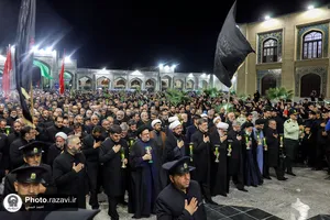 مراسم شام غریبان امام حسین(علیه&zwnj;السلام) در حرم مطهر رضوی