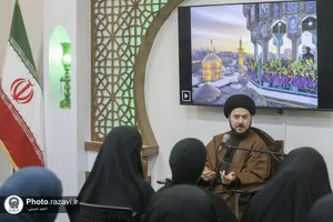 مراسم سال نو میلادی شیعیان خارجی در حرم مطهر رضوی