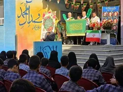 تجدید میثاق دانش‌آموزان اصفهان با امام رضا (ع) در زنگ مهر رضوی