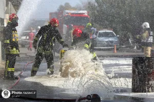 مانور مشترک اطفاء حریق در شرکت صنایع غذایی رضوی