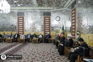 دیدار جمعی از نویسندگان با تولیت آستان قدس رضوی