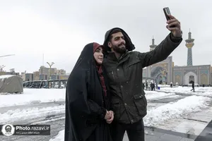 بارش برف در حرم مطهر رضوی-3