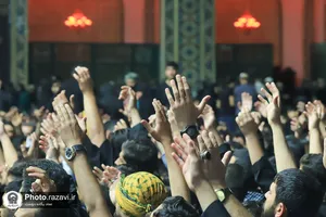 عزاداری هیئت غریب مدینه در شب شهادت امام رضا علیه&zwnj;السلام