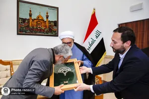تشرف تولیت آستان قدس رضوی به حرم مطهر امیرالمومنین علیه&zwnj;السلام