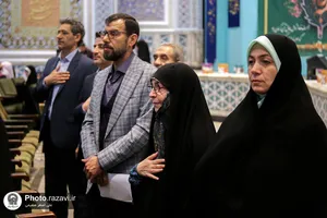 نکوداشت بانوی رنگ و قصه