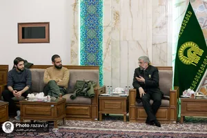 تشرف جمعی از عوامل رسانه ملی به حرم مطهر رضوی
