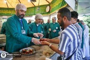 حضور گروه جهادی شهید مصطفی انجم افروز شهر خورموج در چایخانه حضرت