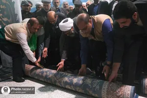 اهدای فرش&zwnj;های آستان قدس رضوی به مصلی المهدی زابل