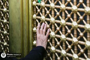 تشرف زائران حاشیه شهر مشهد به حرم مطهر رضوی