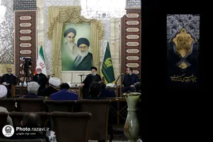 دیدار رئیس جمهور و جمعی از مسئولان کشوری و استانی با تولیت آستان قدس رضوی