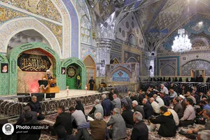 حال و هوای حرم مطهر رضوی در شب شهادت حضرت زهرا(سلام الله علیها)