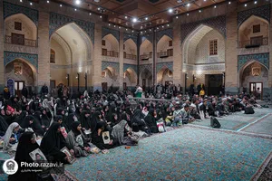 تشرف خانواده شهدا و جانبازان لامرد فارس به حرم مطهر رضوی
