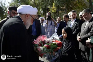 حضور تولیت آستان قدس ضوی در گلزار شهدا شهرستان قوچان