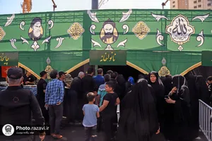 موکب خدمت رسانی جوانان رضوی در خیابان امام رضا علیه&zwnj;السلام