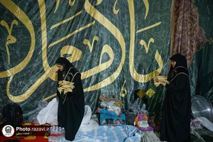موکب کفشداران حرم مطهر رضوی در شهر ملک آباد