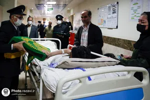 حضور خدام حرم مطهر رضوی در بیمارستان امید