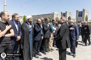 تشییع پیکر مادر شهیدان خوراکیان