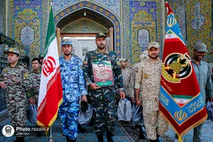 بزرگداشت مقام سرباز در حرم مطهر رضوی 