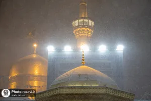 بارش برف پاییزی در حرم مطهر رضوی