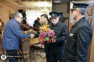 دیدار خدام حرم مطهر رضوی با جانبازان