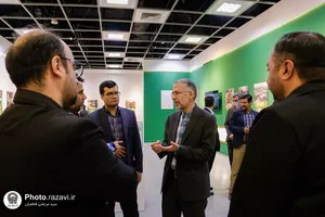 بازدید کارکنان و خدام حرم مطهر رضوی از نمایشگاه رواق خدمت