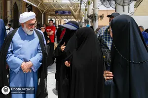 تشرف تولیت آستان قدس رضوی به حرم مطهر امیرالمومنین علیه&zwnj;السلام