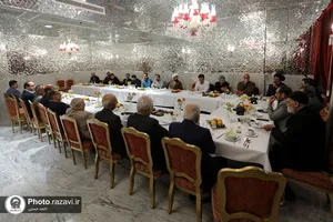 نشست صمیمی مدیران ادواری حرم مطهر