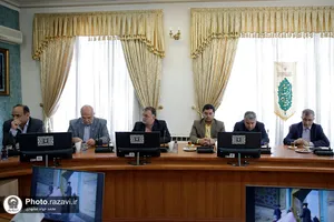 نشست صمیمی قائم مقام تولیت آستان قدس رضوی و شهردار مشهد